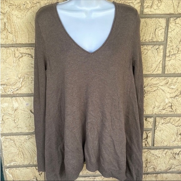 Express light brown tunic top Casual Career Small oversized sweater thin Comfy - Picture 11 of 11